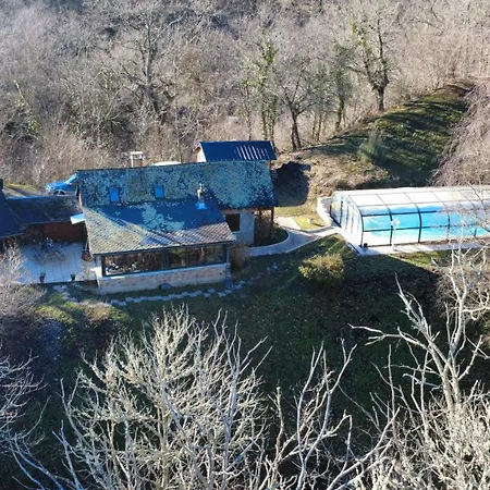 Maison Avec Piscine Au Milieu Des Bois